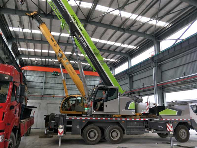 柳江区高空车出租需要注意哪些安全事项？