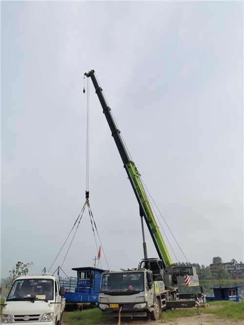 柳江区桥梁建设吊装案例